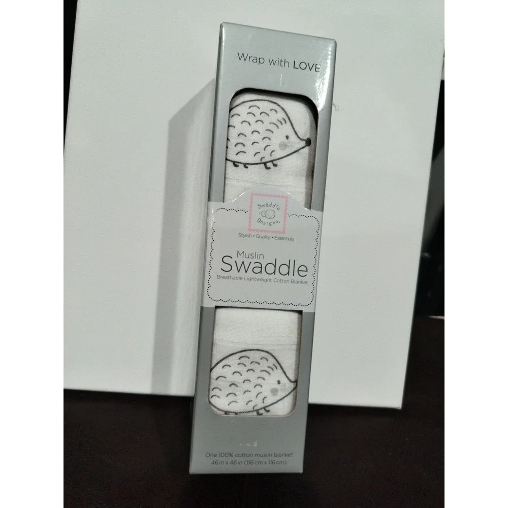 New SWADDLE DESIGNS White Gray  Sledgehog Swaddle Blanket 100% Cotton Muslin